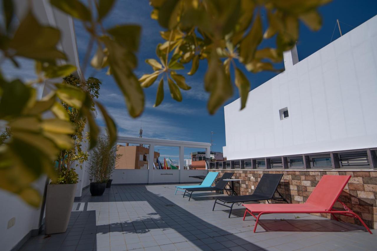 Hotel Los Nardos Chipiona Exterior photo